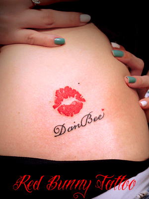 ^gD[ tattoo kiss